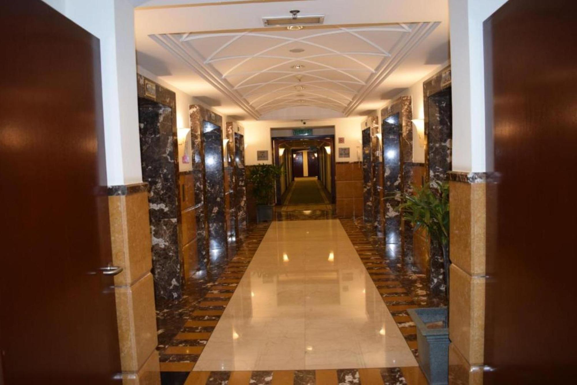 Apartment Family Kl At Times Square *